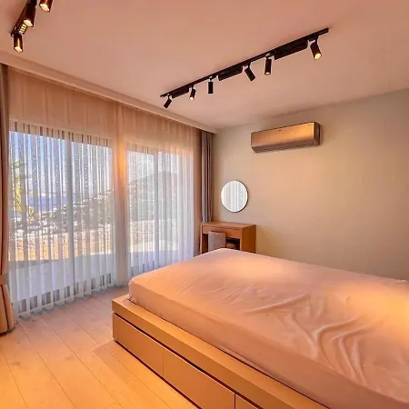 Yalikavak Luxury With Stunning View Vila
