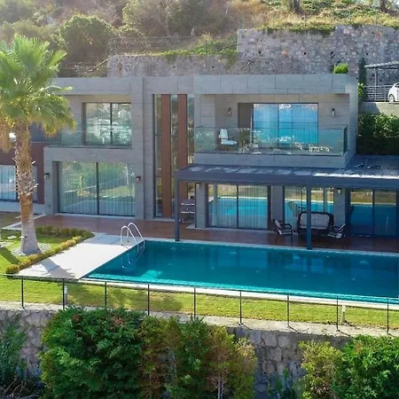 Vila Yalikavak Luxury With Stunning View *